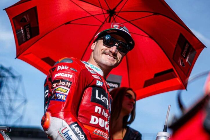 MotoGP, Miller spinge su Bagnaia: “Porteremo il Mondiale a Bologna” MotoGP, Jack Miller