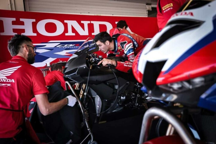 Superbike, test Jerez: Lecuona prova la nuova Honda