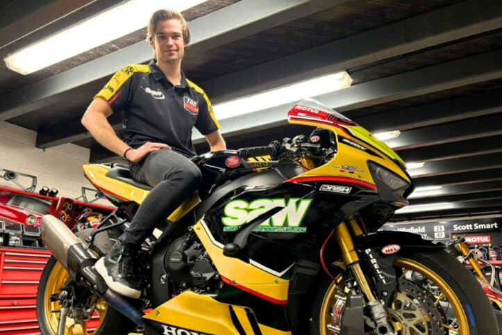 Dall'Olanda al British Superbike: debutta Jaimie van Sikkelerus