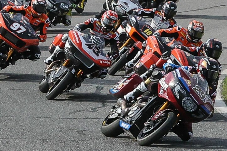 Austin agli antipodi del motociclismo: le Baggers sfidano la MotoGP